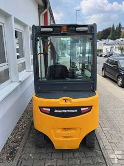 Jungheinrich EFG425k 370ZT