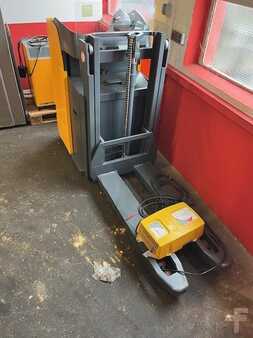 Jungheinrich ESD120