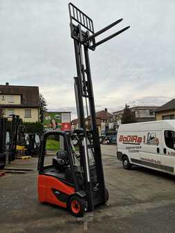 Linde E14-02