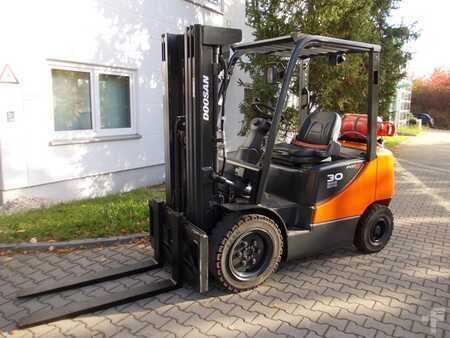 Doosan G 30 E