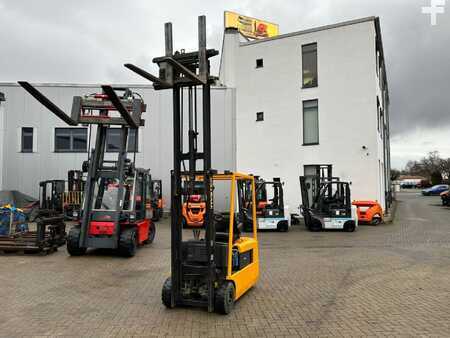 Hyster J1.80XMT