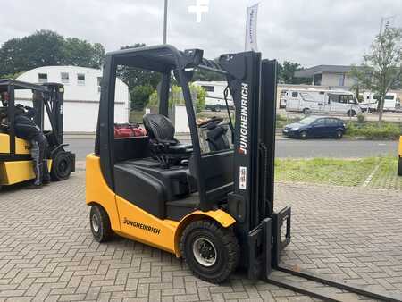 Jungheinrich TFG 320