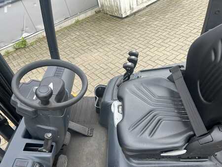 Jungheinrich TFG 320