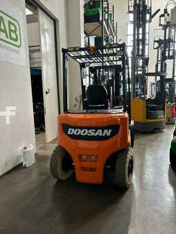 Doosan B50 XC-7