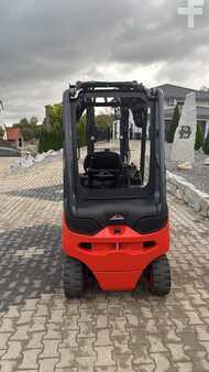 Linde E25-01