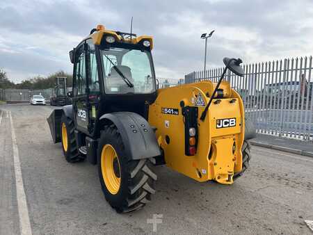 JCB 541-70