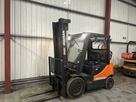 Doosan G25P-5