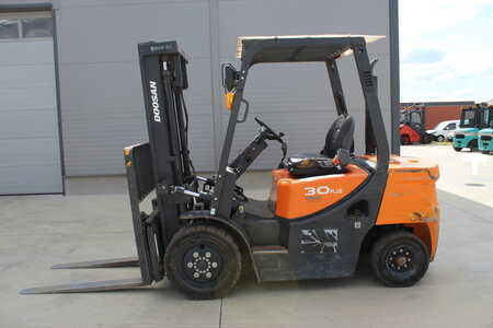 Doosan D30GP