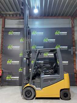 CAT Lift Trucks 2EPC5000