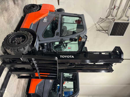 Toyota  02-8FGF30 // LPG // 2012 year // Triplex 6000 mm //PROMOTION // 2.000 € Price reduction//Old price 14 900 €-New price 1290000 €
