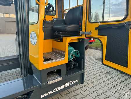 Combilift  C4000 // 2011 year // LPG // Triplex 5500 mm