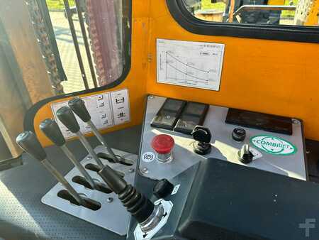 Combilift C5000L // LPG // Forks Positioner // Excellent condition