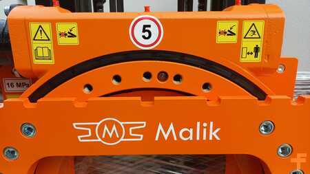 Malik OW30